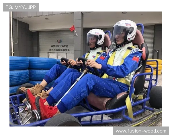 F1新浪体育粉丝福利与互动活动信息汇总让你享受更多赛车运动的乐趣